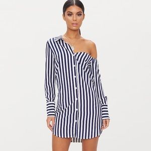 PrettyLittleThing Navy and White Striped Long Sleeve Dress